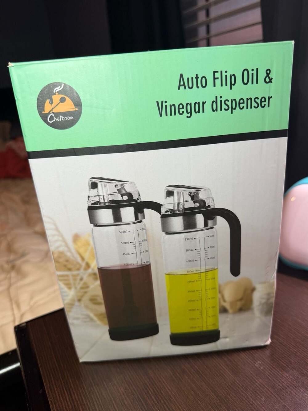 Cheftoon Auto Flip Oil & Vinegar Dispenser Set, 550ml